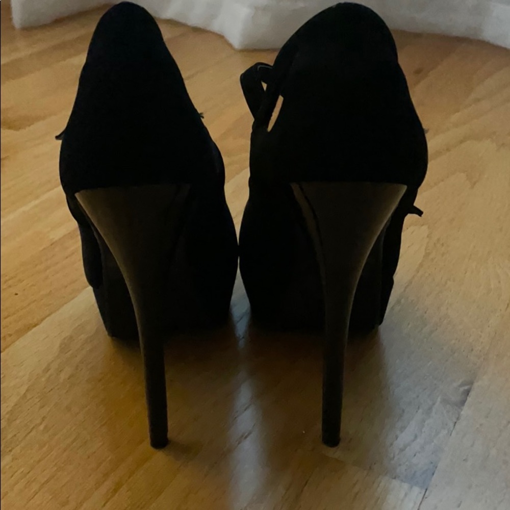 Black pumps - Picture 5 of 5